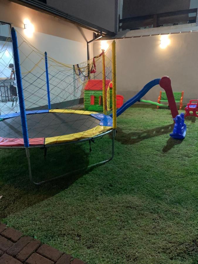 Pousada Familia Bueno Monte Alegre do Sul Buitenkant foto